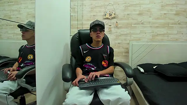 Jordi Cooper online show from February 2026 07:45:01 PM