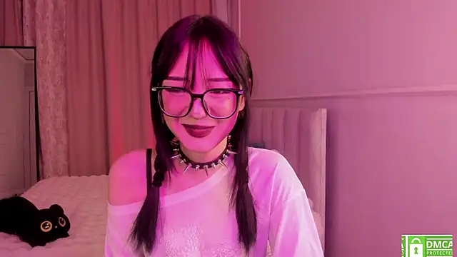 Snapshot of ariyastar chatting on April 2026 02:12:01 PM ariyastar online show from April 2026 02:12:01 PM