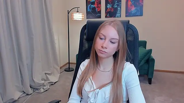 Snapshot of CarmenLipkin chatting on February 2026 01:59:01 PM CarmenLipkin online show from February 2026 01:59:01 PM