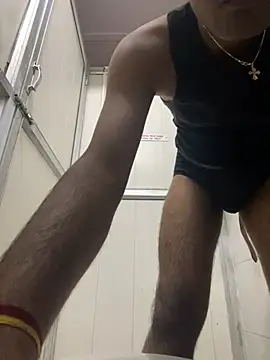 Snapshot of Dazzling_dude chatting on February 2026 06:14:01 PM Dazzling dude online show from February 2026 06:14:01 PM