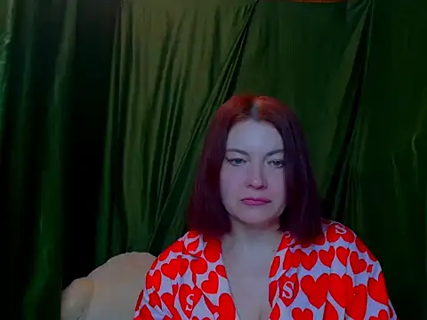 Milana9732 online show from March 2026 07:32:01 PM