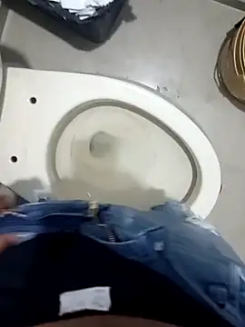 Snapshot of fercheyy chatting on February 2026 04:16:02 PM fercheyy online show from February 2026 04:16:02 PM