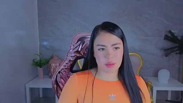 nati06 s online show from February 2026 01:11:02 PM