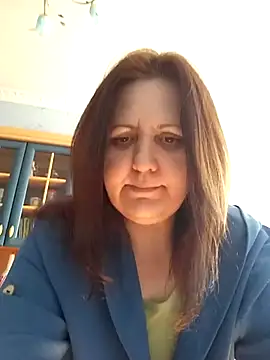 LockyCharm111 online show from February 2026 10:47:01 AM