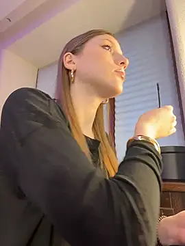 Snapshot of YourSweetArya chatting on March 2026 02:30:01 PM YourSweetArya online show from March 2026 02:30:01 PM