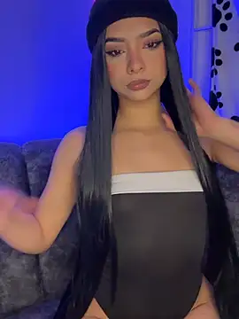 LARIISSAEVANS online show from July 2026 03:55:01 AM