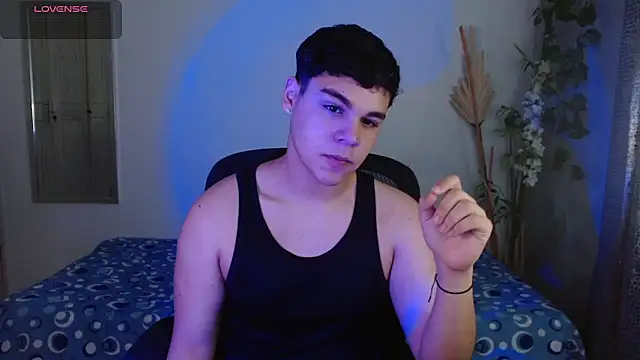 eithan jonnes online show from March 2026 08:36:02 PM