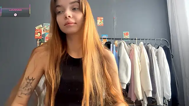 Snapshot of TaliaOgwynn chatting on February 2026 09:10:02 AM TaliaOgwynn online show from February 2026 09:10:02 AM