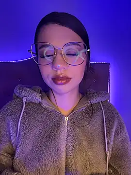 Deva 00 online show from April 2026 02:27:02 AM