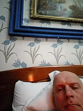 Snapshot of sk8brd_snwbrd_no_snitch chatting on March 2026 02:50:02 AM sk8brd snwbrd no snitch online show from March 2026 02:50:02 AM