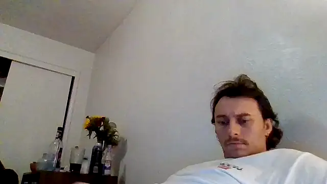 Snapshot of Tallhungandcloudy chatting on February 2026 07:48:01 AM Tallhungandcloudy online show from February 2026 07:48:01 AM