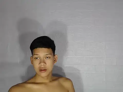 UrAsian Turjak online show from April 2026 02:31:01 AM