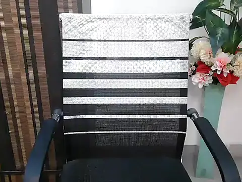 Snapshot of _chitranshi chatting on February 2026 05:25:01 AM chitranshi online show from February 2026 05:25:01 AM