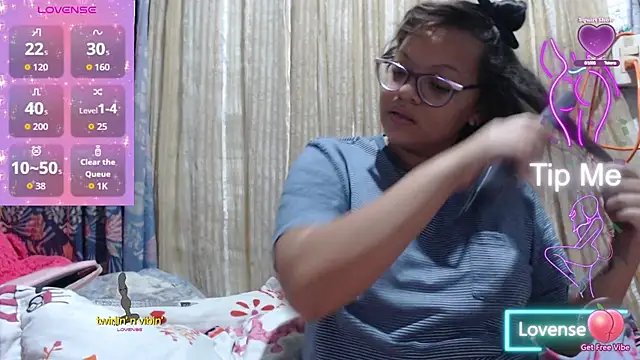 Snapshot of vanuslovelatina chatting on July 2026 07:12:01 AM vanuslovelatina online show from July 2026 07:12:01 AM