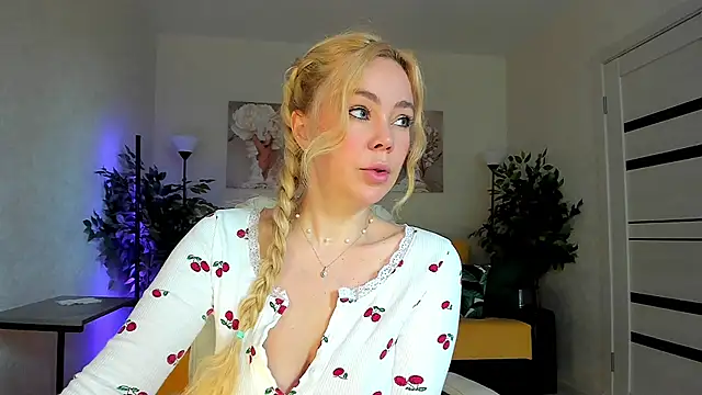 Snapshot of caty_kiss chatting on June 2026 03:48:02 AM caty kiss online show from June 2026 03:48:02 AM