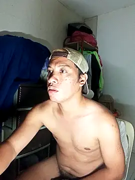 Snapshot of hrdfckron chatting on April 2026 04:48:01 PM hrdfckron online show from April 2026 04:48:01 PM