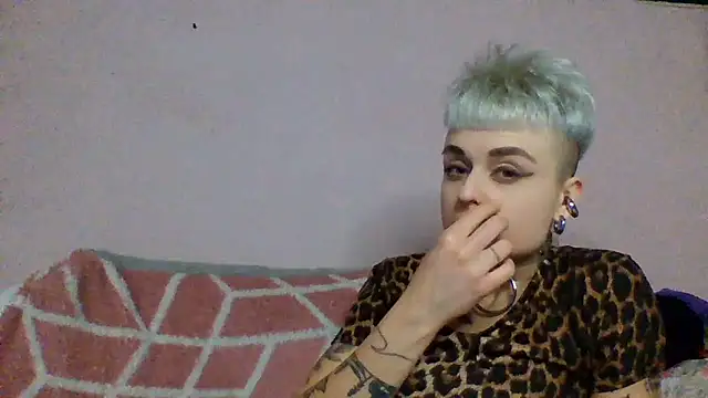 Snapshot of AlisaDear257 chatting on February 2026 07:10:02 PM AlisaDear257 online show from February 2026 07:10:02 PM