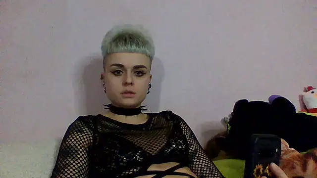 AlisaDear257 online show from April 2026 07:33:02 PM