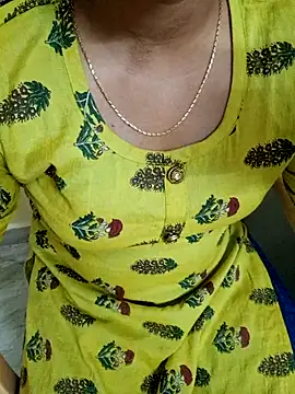 Snapshot of silk_segha chatting on February 2026 07:23:01 PM silk segha online show from February 2026 07:23:01 PM