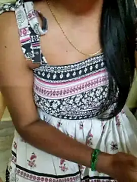 Snapshot of silk_segha chatting on March 2026 03:25:01 PM silk segha online show from March 2026 03:25:01 PM