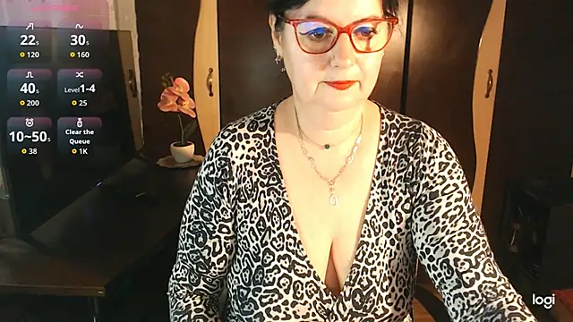 Snapshot of exiMIlf chatting on March 2026 10:38:01 AM exiMIlf online show from March 2026 10:38:01 AM