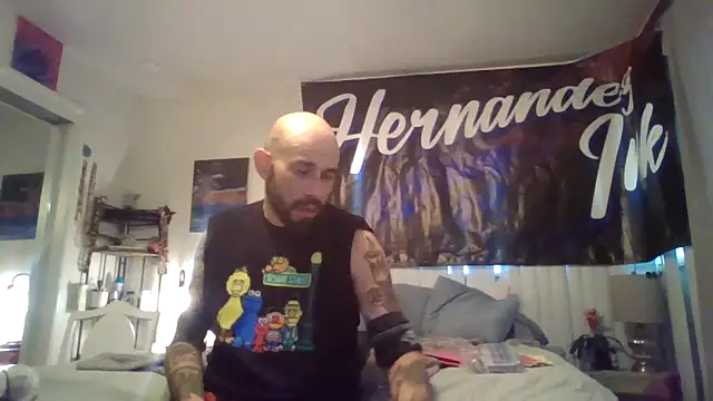 Snapshot of TheDaddio03 chatting on March 2026 01:30:01 AM TheDaddio03 online show from March 2026 01:30:01 AM