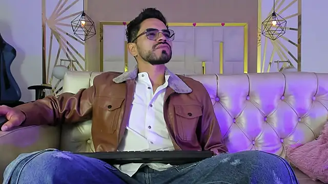 Snapshot of HotPulse_vc chatting on February 2026 12:37:02 PM HotPulse vc online show from February 2026 12:37:02 PM