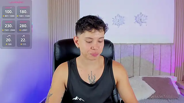 Snapshot of Daniel_Evans1 chatting on March 2026 10:38:01 PM Daniel Evans1 online show from March 2026 10:38:01 PM