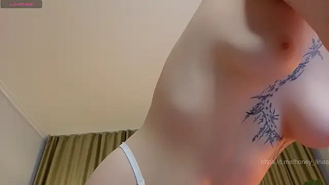 honey kors online show from April 2026 07:58:01 PM