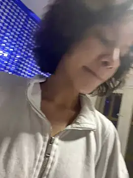 Mars 18 online show from February 2026 06:02:01 AM