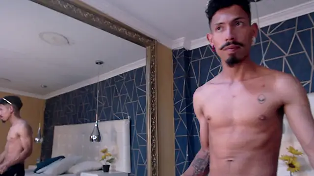 Snapshot of NoaahTylor chatting on February 2026 08:19:02 PM NoaahTylor online show from February 2026 08:19:02 PM