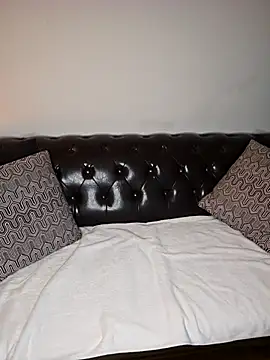 Snapshot of EddyRise- chatting on February 2026 06:15:02 PM EddyRise- online show from February 2026 06:15:02 PM