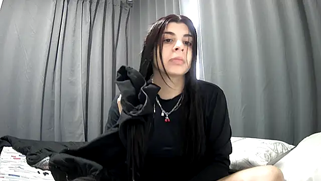 violetazein7 online show from April 2026 06:42:01 PM