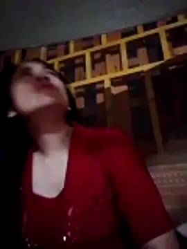 molly-xx online show from March 2026 07:36:02 PM