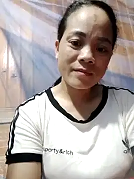 molly-xx online show from July 2026 07:35:02 PM