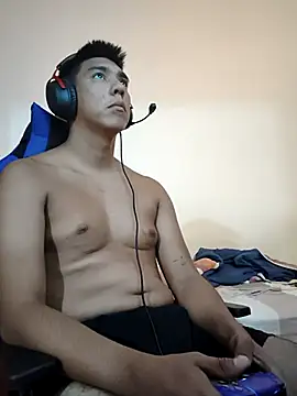 Snapshot of mamichula266 chatting on March 2026 01:39:01 PM mamichula266 online show from March 2026 01:39:01 PM