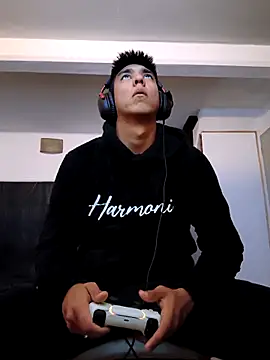 Snapshot of mamichula266 chatting on April 2026 01:03:01 AM mamichula266 online show from April 2026 01:03:01 AM