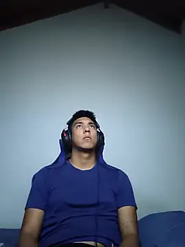 Snapshot of mamichula266 chatting on April 2026 05:24:02 PM mamichula266 online show from April 2026 05:24:02 PM