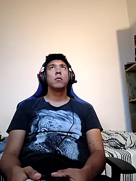 Snapshot of mamichula266 chatting on April 2026 12:17:02 PM mamichula266 online show from April 2026 12:17:02 PM