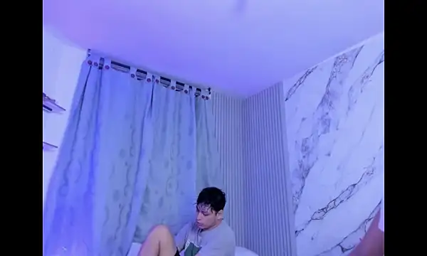 RaiderandRoxie1 online show from February 2026 11:04:02 PM