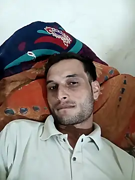 Snapshot of Beinghorny83 chatting on February 2026 02:57:02 PM Beinghorny83 online show from February 2026 02:57:02 PM