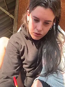 Snapshot of fairy_bell chatting on February 2026 01:13:01 AM fairy bell online show from February 2026 01:13:01 AM