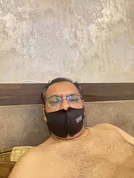 maleattention online show from April 2026 05:11:01 PM