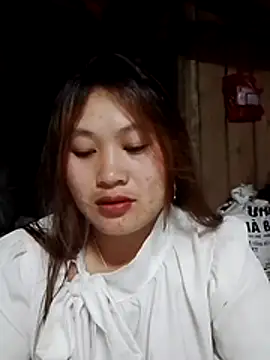 bany-lee online show from April 2026 01:34:02 PM