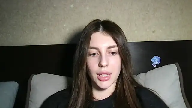 Snapshot of lipsylollyy chatting on February 2026 02:44:02 PM lipsylollyy online show from February 2026 02:44:02 PM