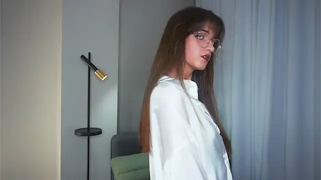 Snapshot of ClarineCasebolt chatting on February 2026 11:18:01 AM ClarineCasebolt online show from February 2026 11:18:01 AM