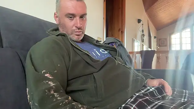 Snapshot of marcovik1 chatting on February 2026 02:24:02 PM marcovik1 online show from February 2026 02:24:02 PM