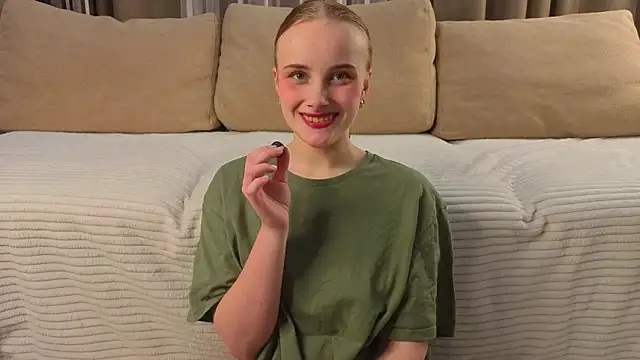 Snapshot of KirstinMcgeady chatting on March 2026 11:12:01 AM KirstinMcgeady online show from March 2026 11:12:01 AM