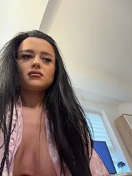 Katty Pery online show from March 2026 03:44:02 PM