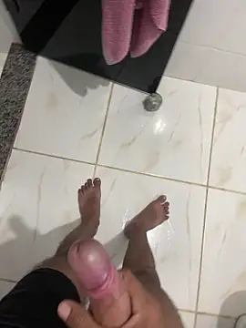 lopes22246 online show from April 2026 02:11:02 AM